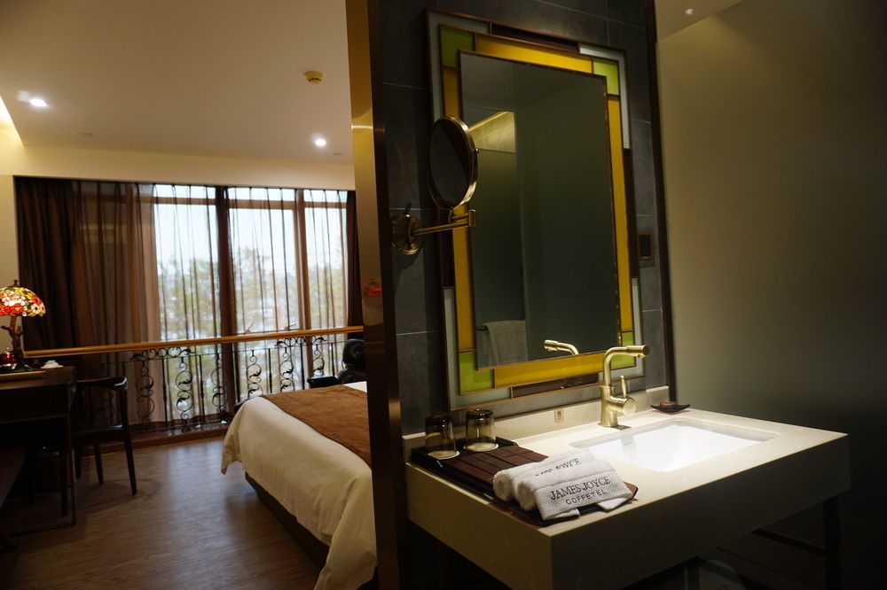 James Joyce Coffetel Hotel Guangzhou Baiyun Street North Branch 外观 照片